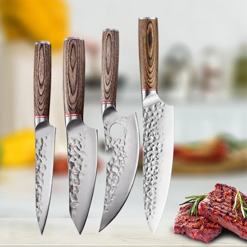 Cuchillo forjado con mango de madera – vista 1